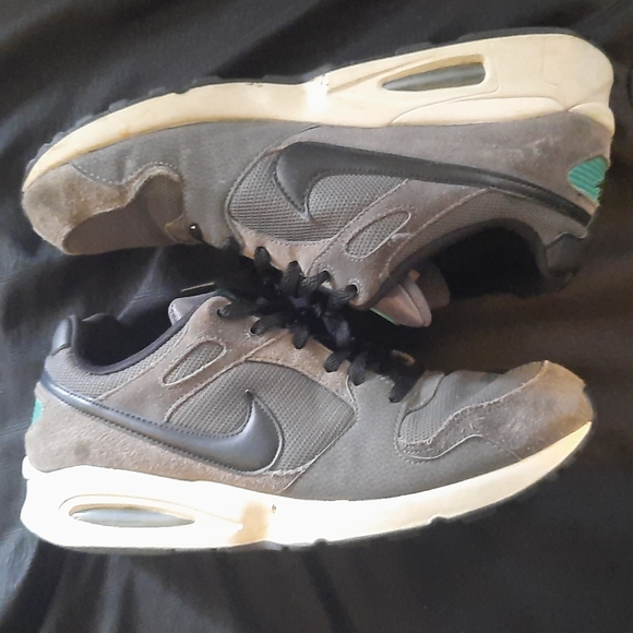 Air Max Coliseum Racer - Picture 2 of 6